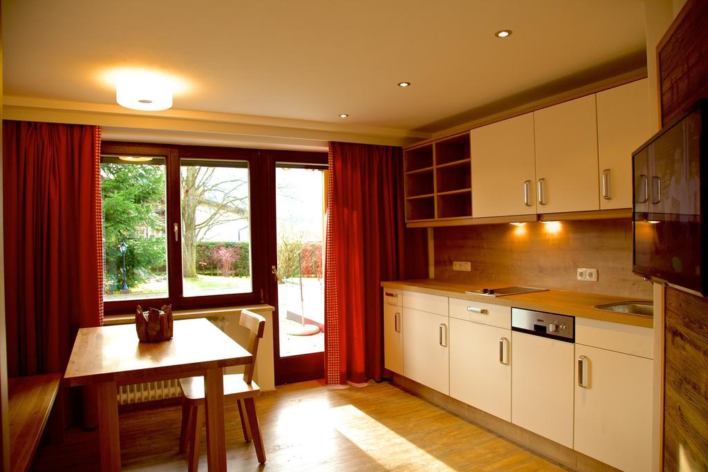 Gästehaus Weller Oberstdorf Zimmer foto